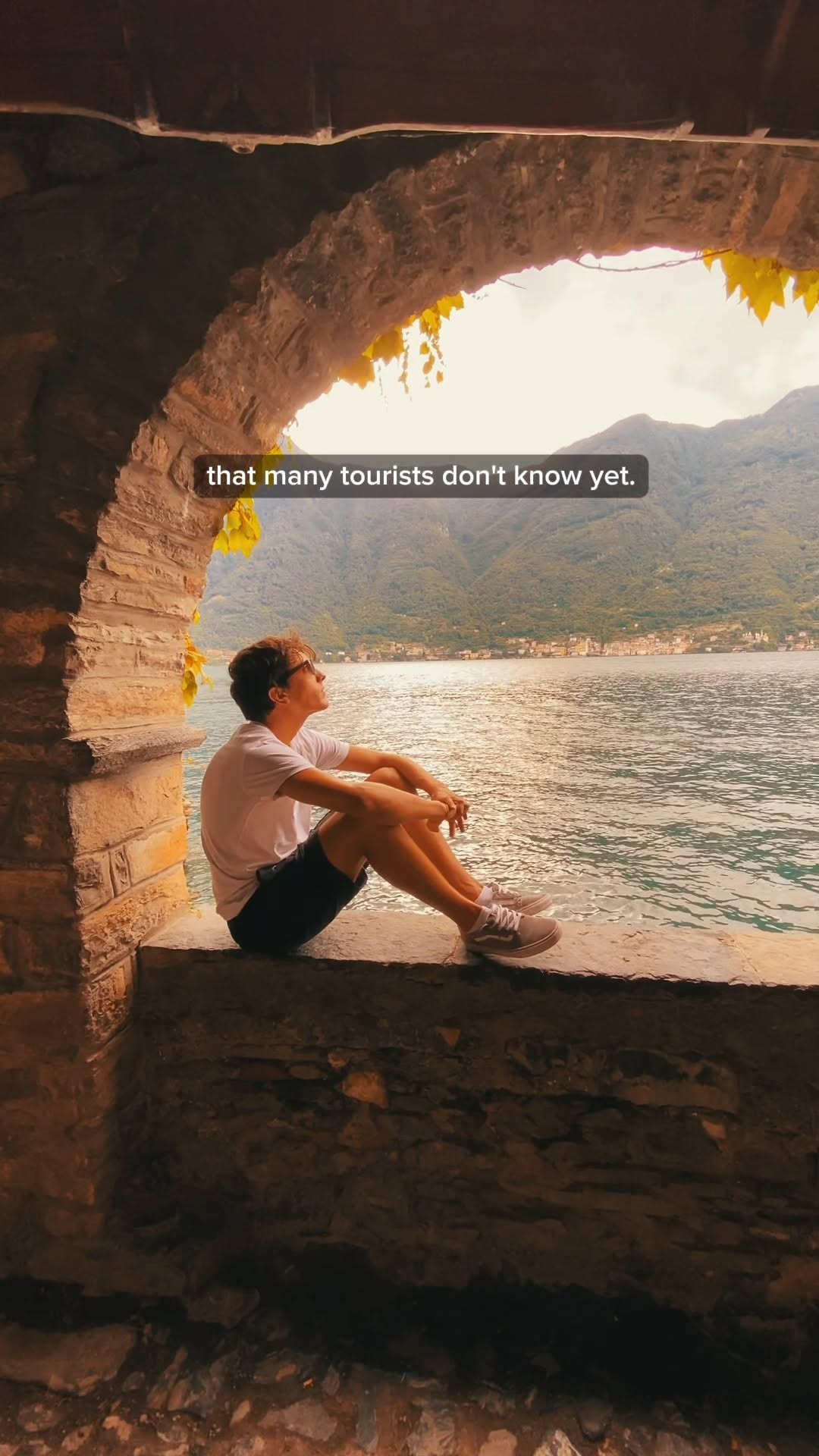 Guide to Europe, Como