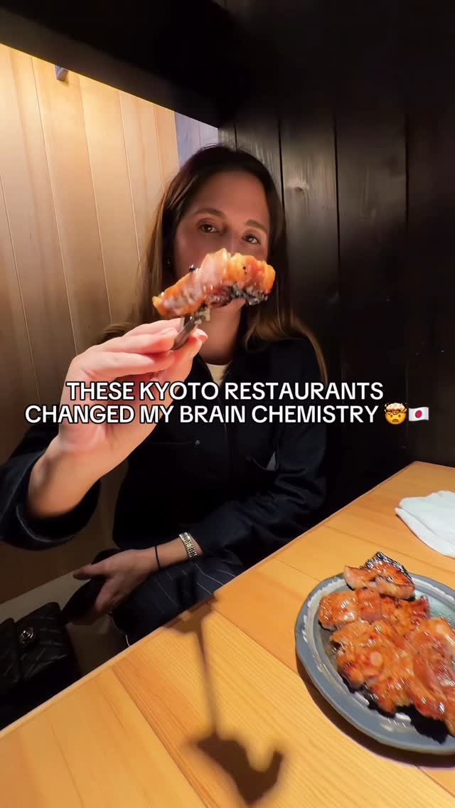 Ana Fondeur, Panel Cafe Kyoto