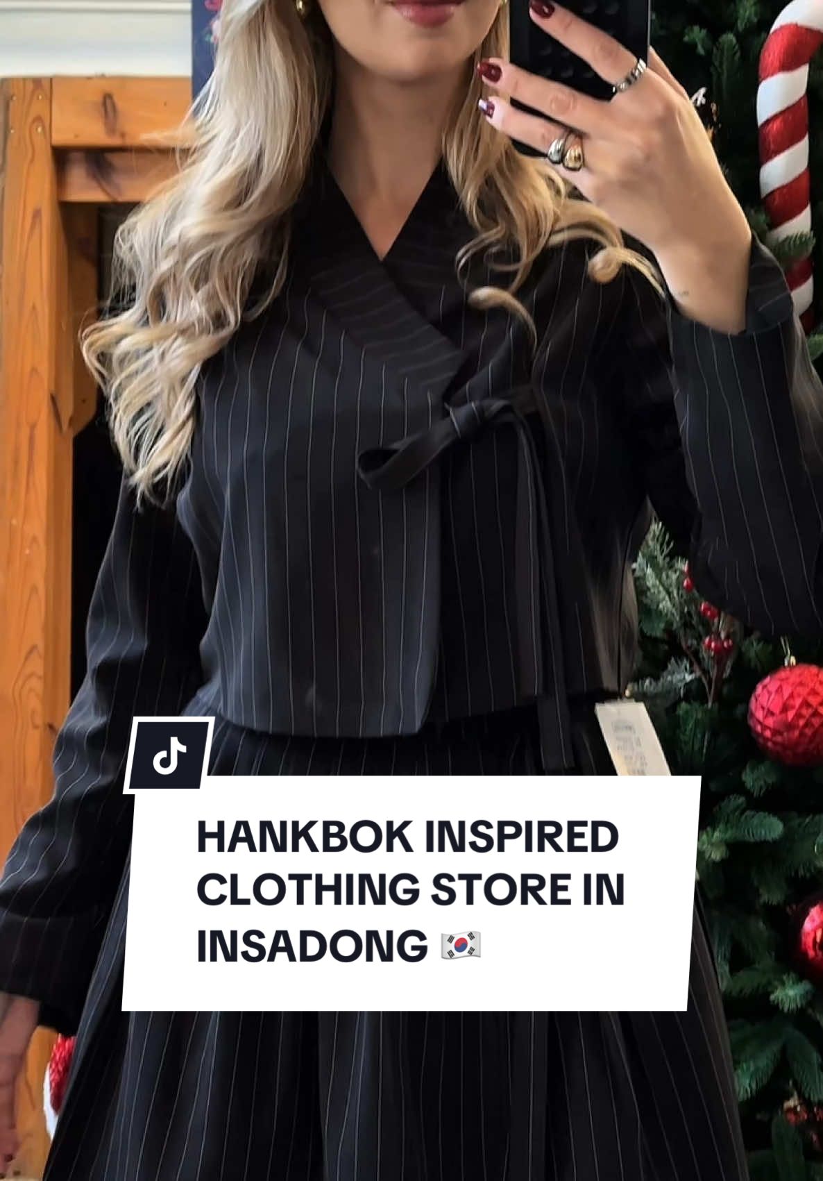 VIKA, Insadong Street