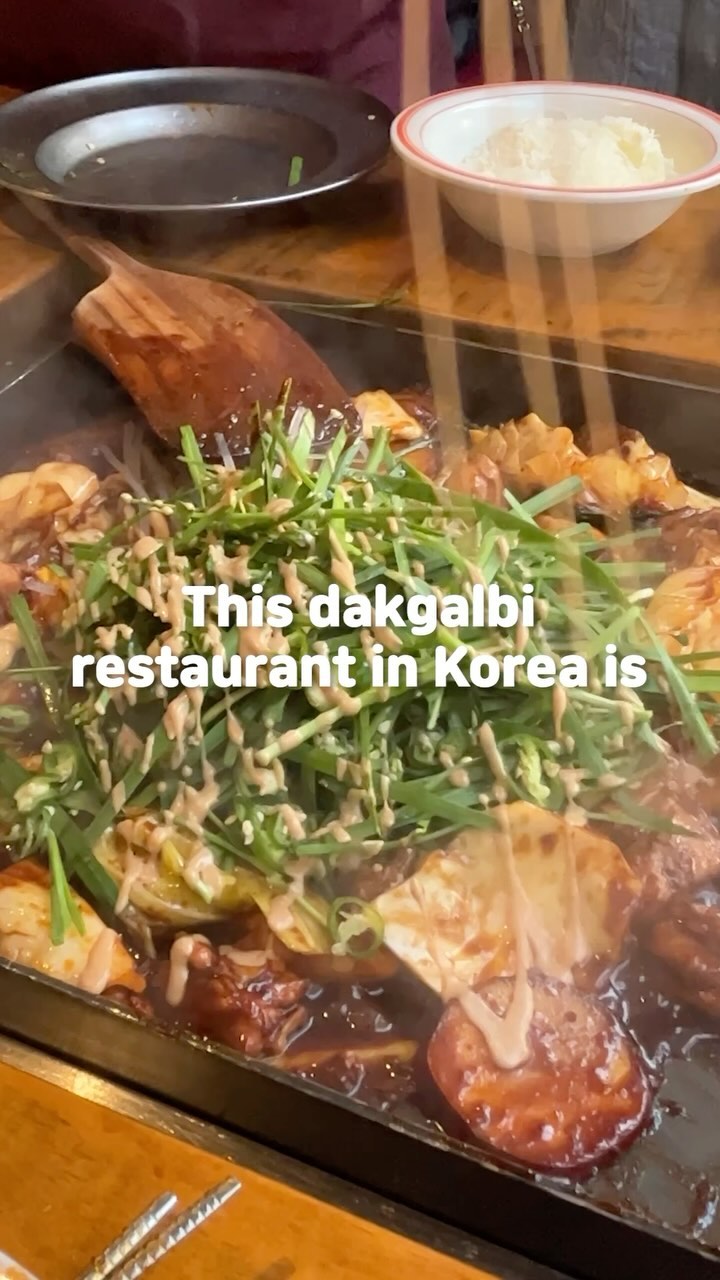 Miles Joo, Shin Mi Kyung Hongdae Dakgalbi