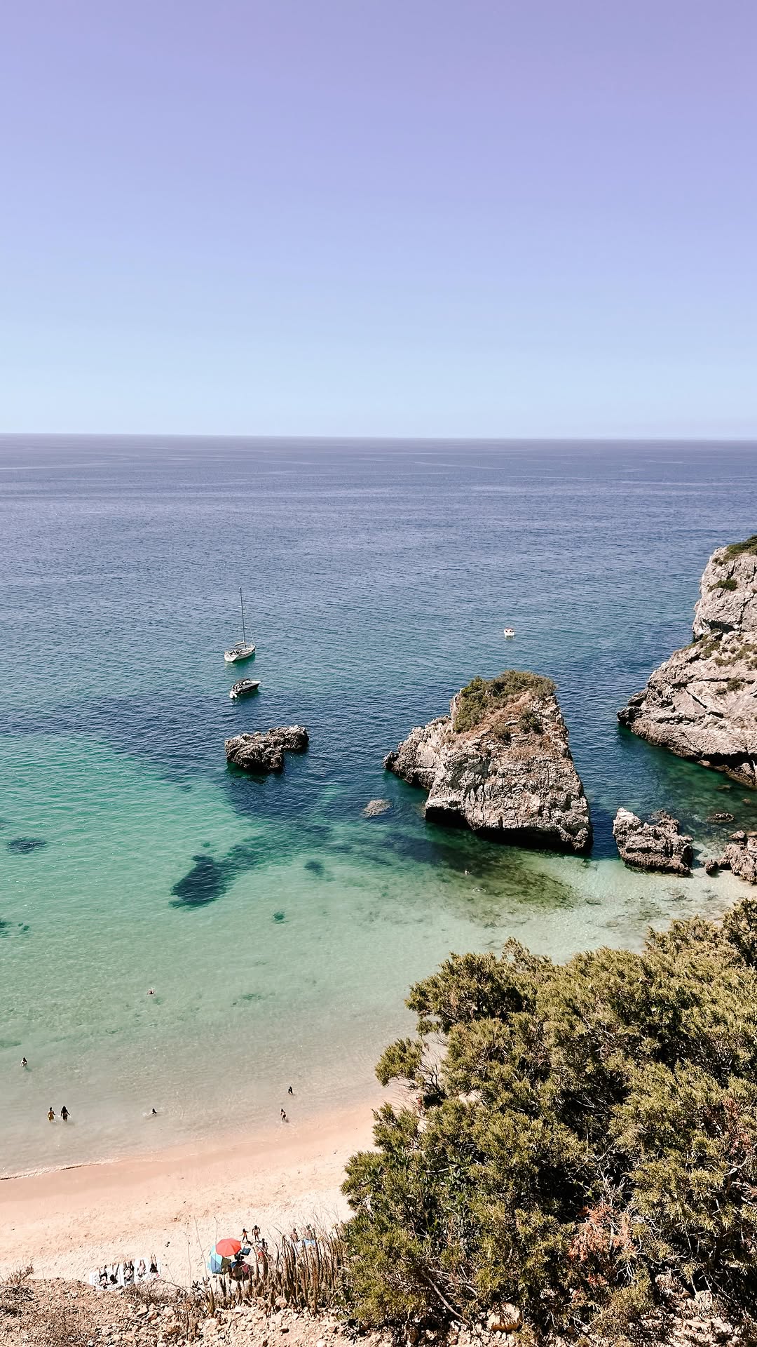 Patrícia | Dreamy Places of Europe, Ursa Beach
