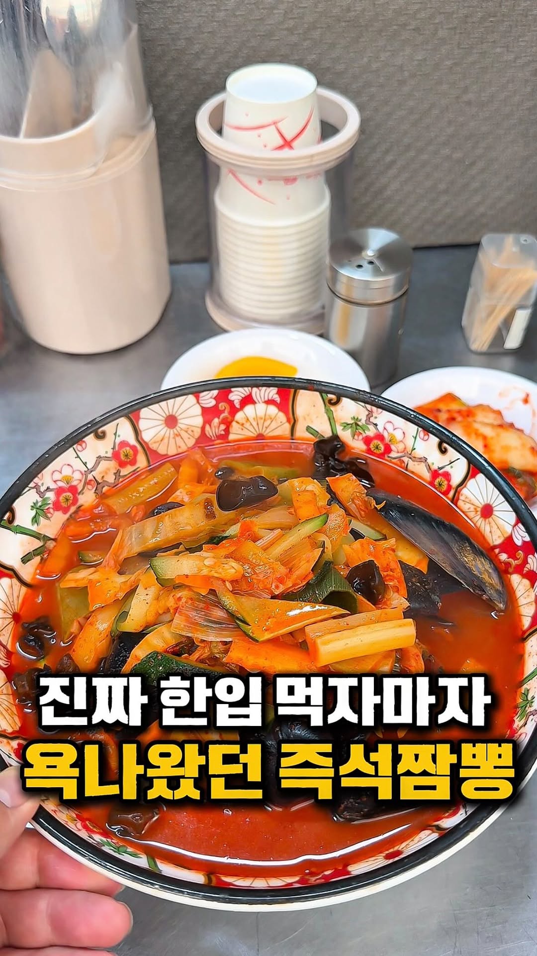 𝕊𝕠𝕃 𝕞𝕒𝕘𝕒𝕫𝕚𝕟𝕖 / 맛집,카페,디저트,노포,숙소,이색명소, Dongdaemun Market