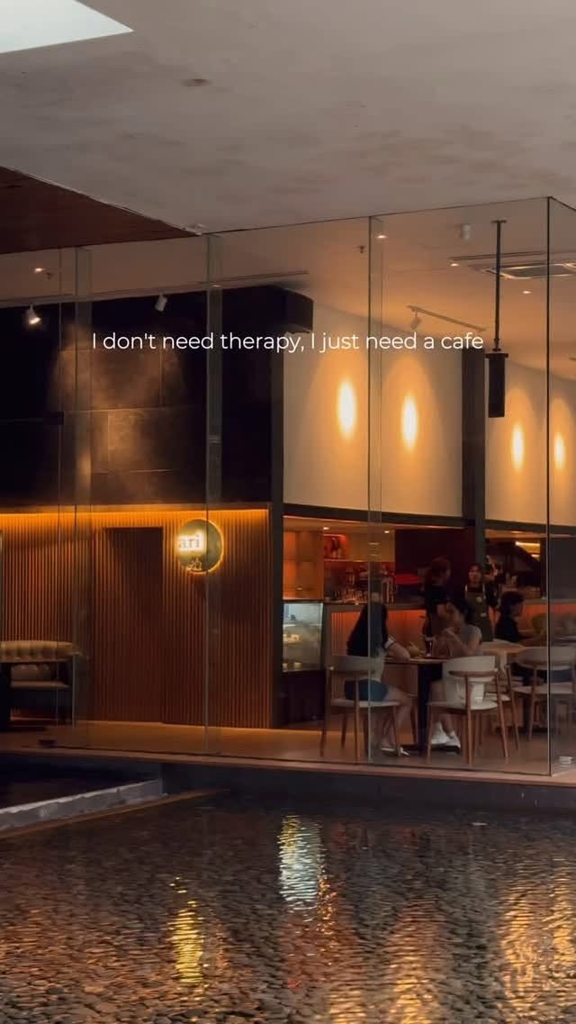 Ari Tea & Dining Bar, Empire Residence