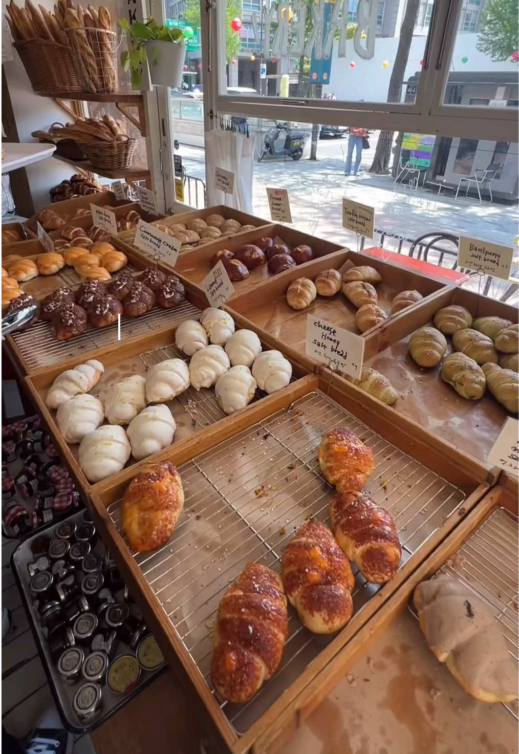 lee, London Bagel Museum Anguk