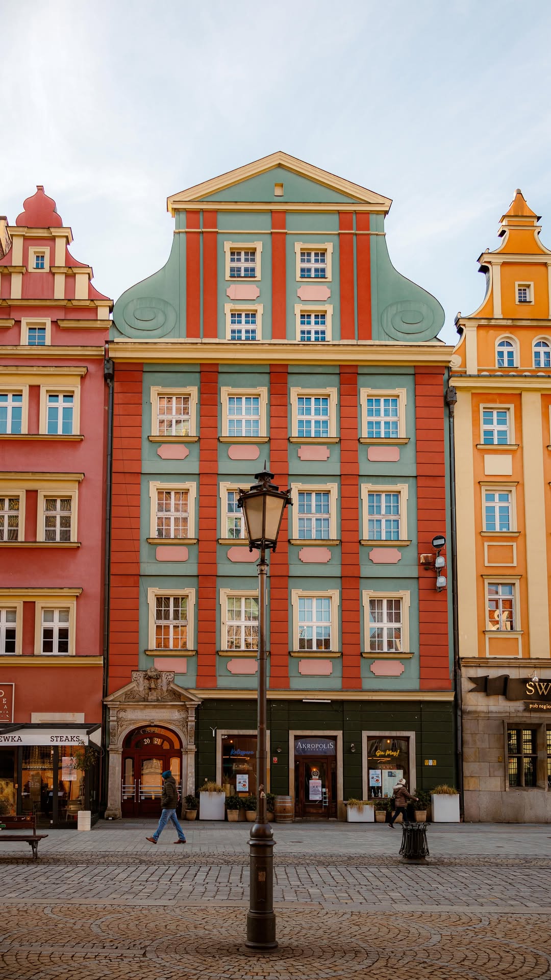 Mariana | Travel Photography, Wroclaw Old Town Hall