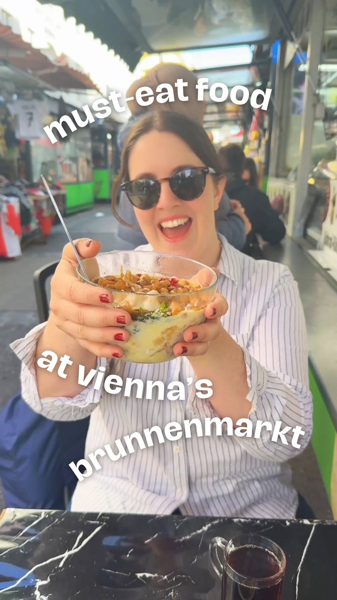 Casey Wolf, Brunnenmarkt