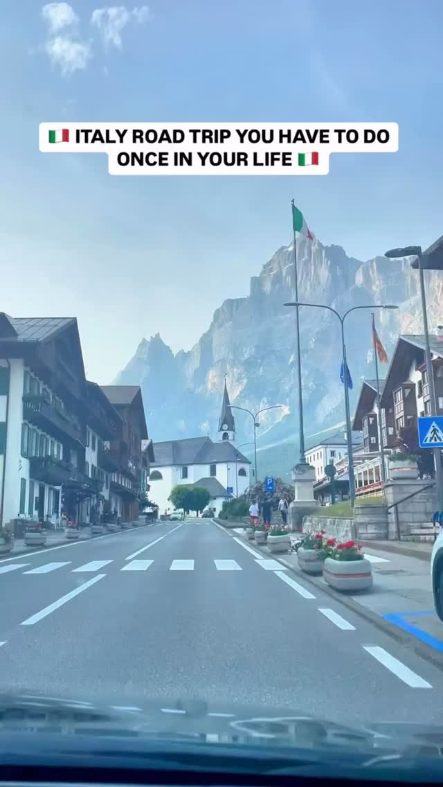 KRISTIN + DAVID | 🥾 Outdoorsy World Travel + Hiking, Pragser Wildsee
