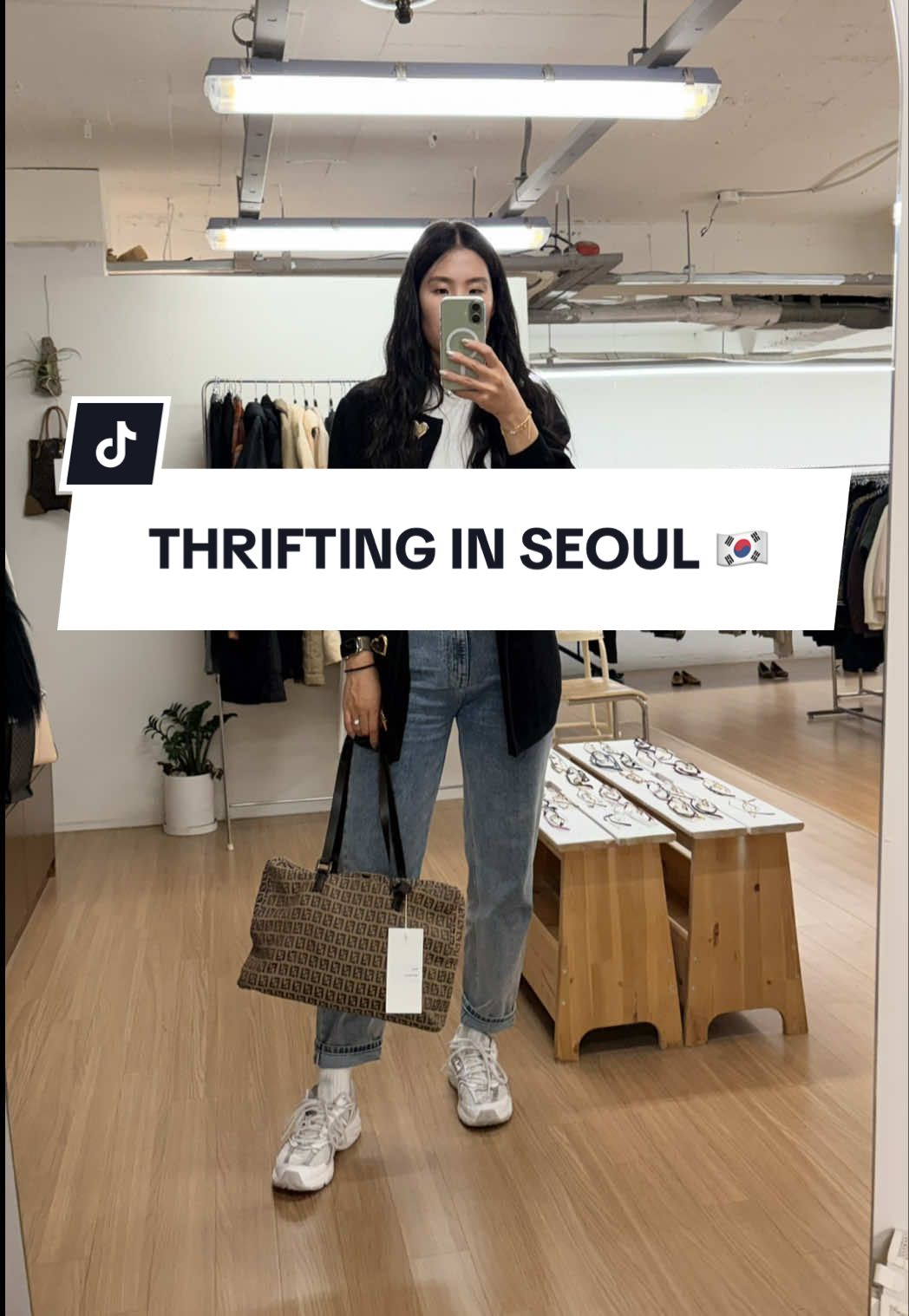 jo | ⛸️🎀🍵, Dongmyo Flea Market