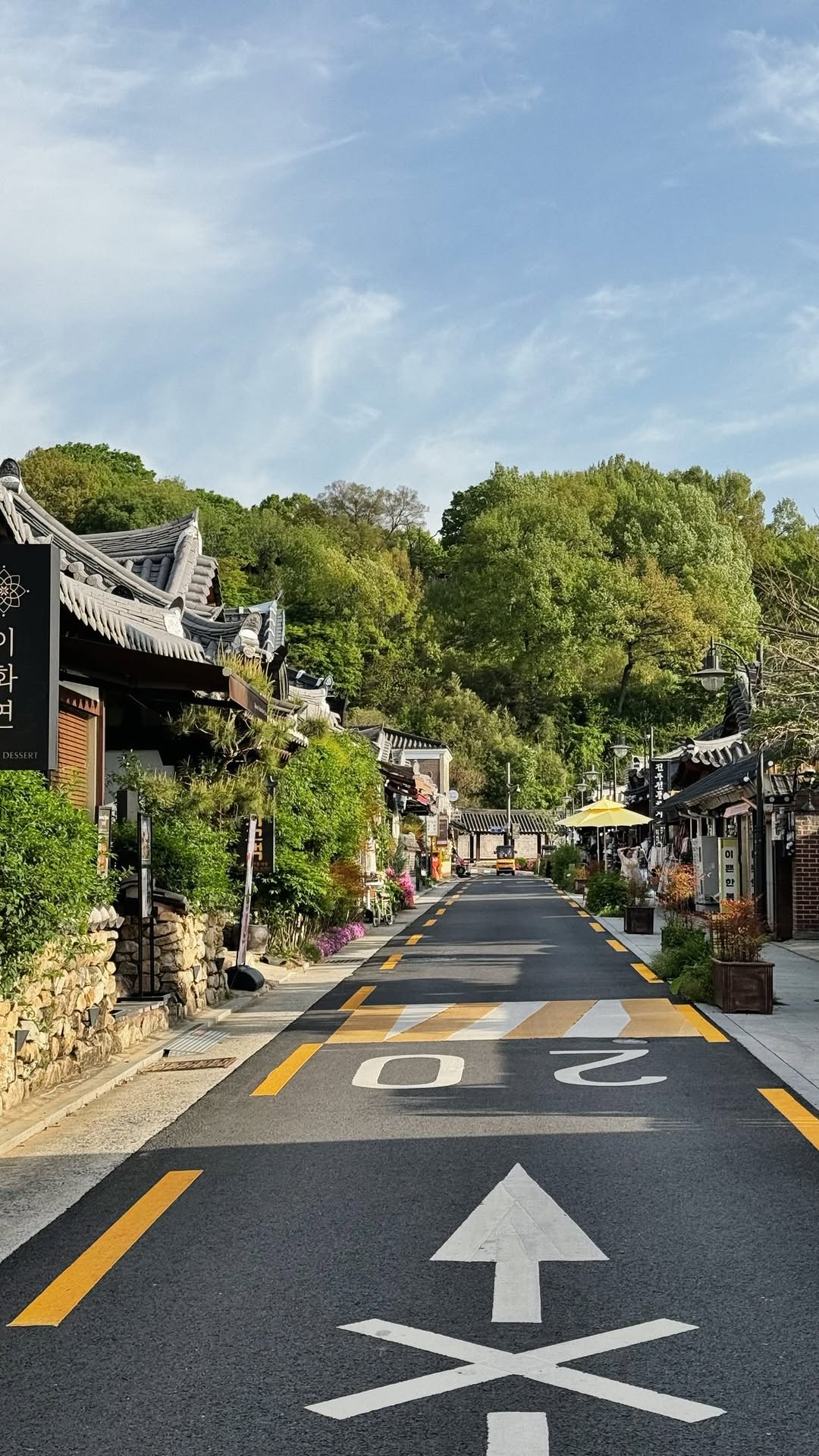 Solène Minji 민지, Jeonju Hanok Village