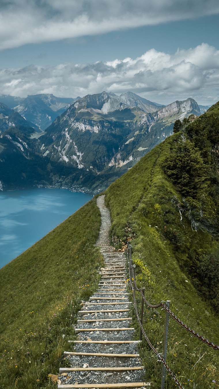 Dominik Ebner | Hiking, Outdoor, Photography, Fronalpstock Hotel | Restaurant
