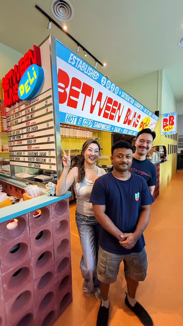 A PASSIONATE FOODIE, Between Buns Deli