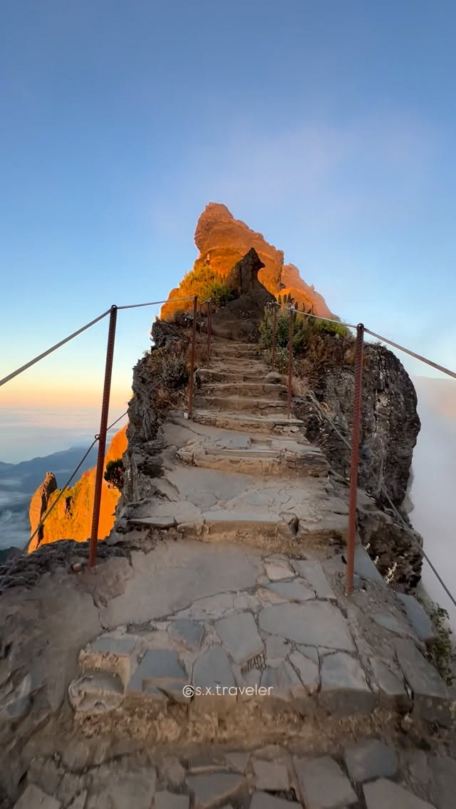 Sergio ✵ Private Guide Madeira ✵ EN/RU, Pico do Arieiro