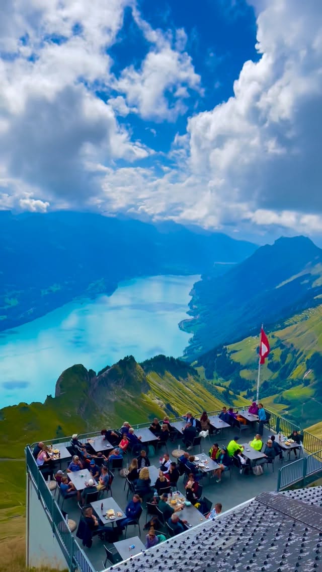 𝗝𝗘𝗧-𝗠𝗜𝗥🇨🇭, Lake Brienz