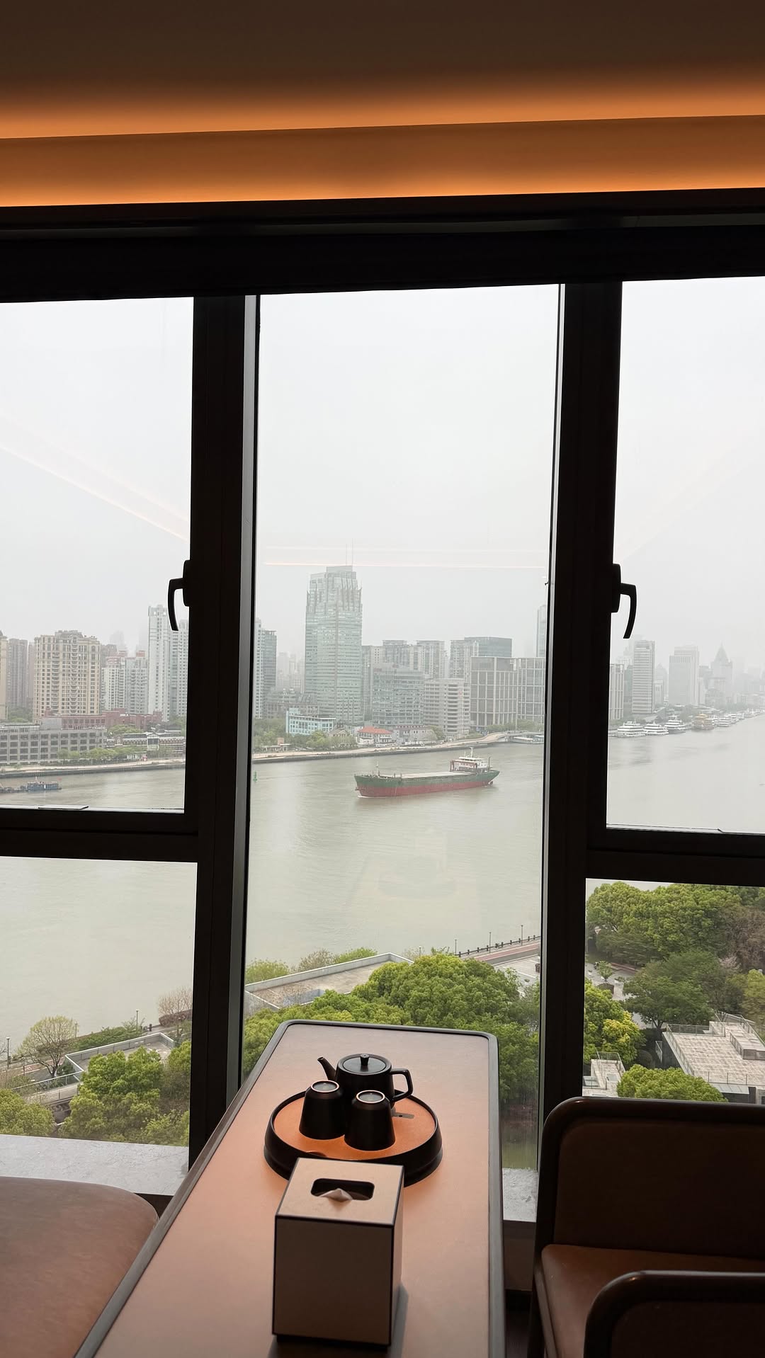 kayleychai, The Bund