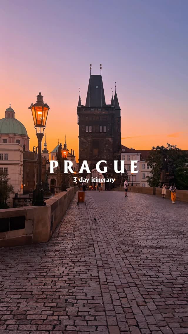Veronika | Travel Content Creator, Klementinum
