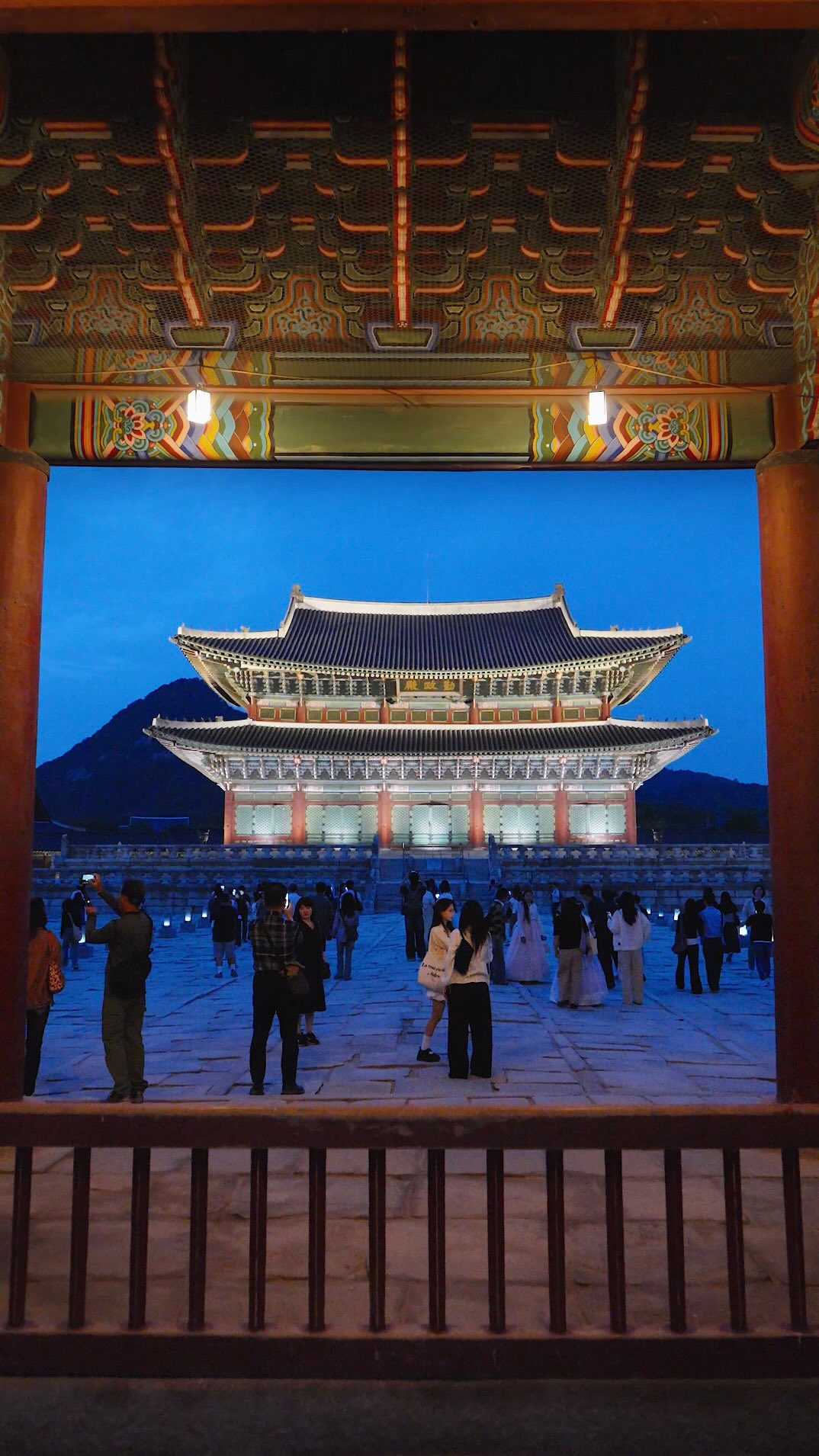 이놈식기(食記)ㅣ팝업 · 전시 · 카페 · 맛집, Gyeongbokgung Palace