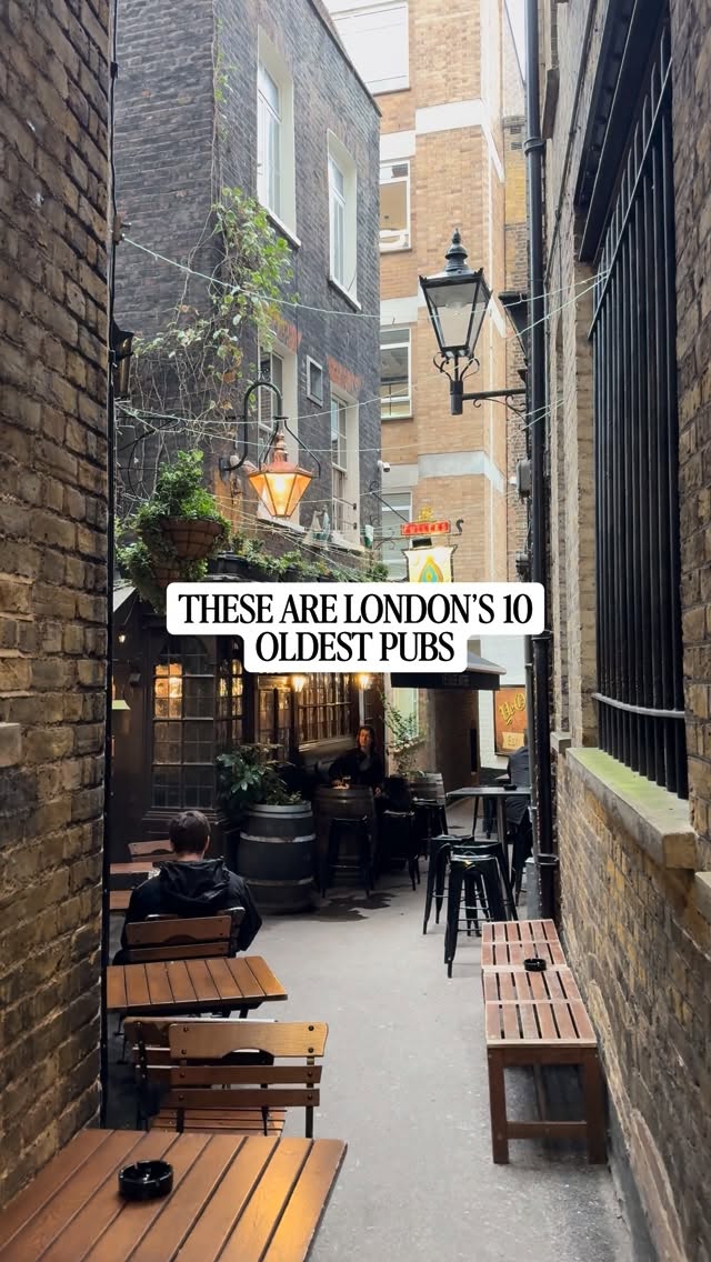 Pretty Little London, The Mayflower Pub