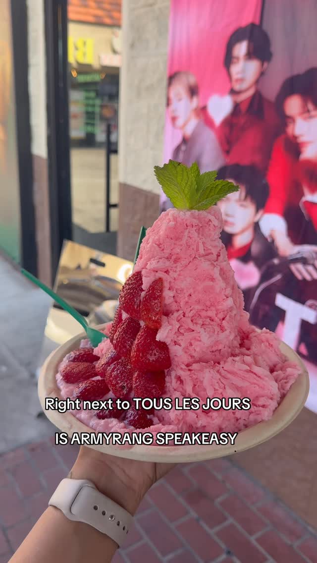 Kpop lifestyle | 🙂‍↔️💜, Tous Les Jours Cafe
