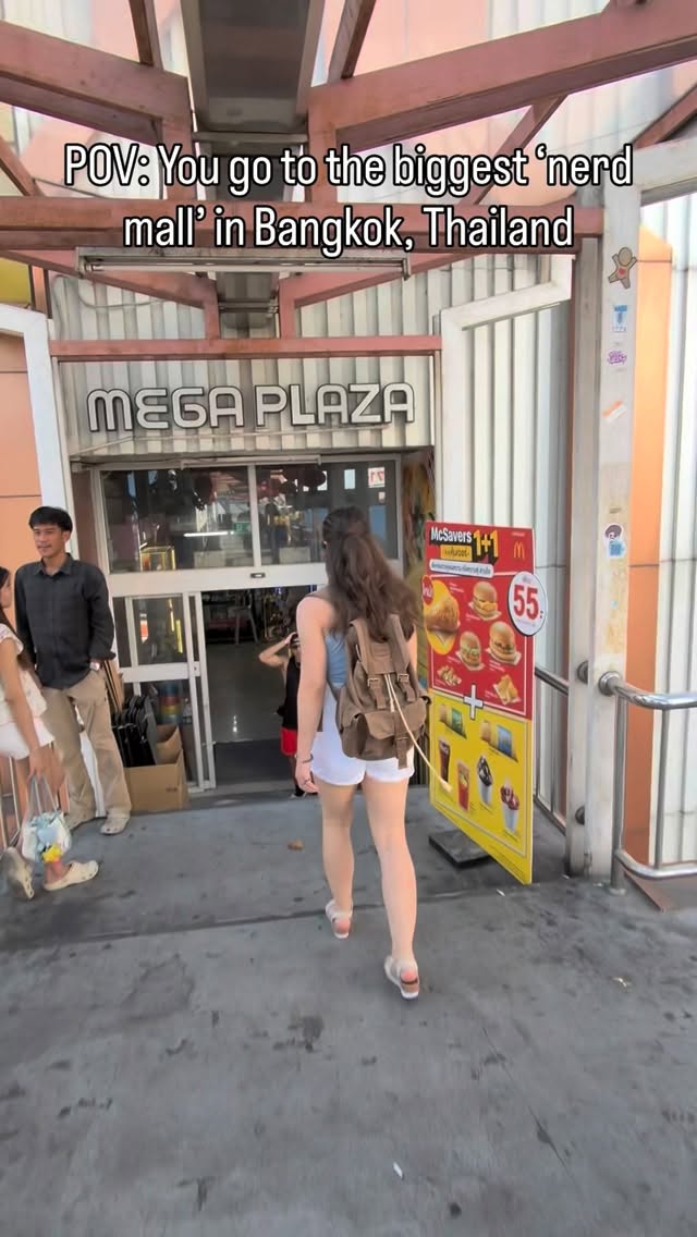 Justas Nastuzinas, Chinatown Bangkok