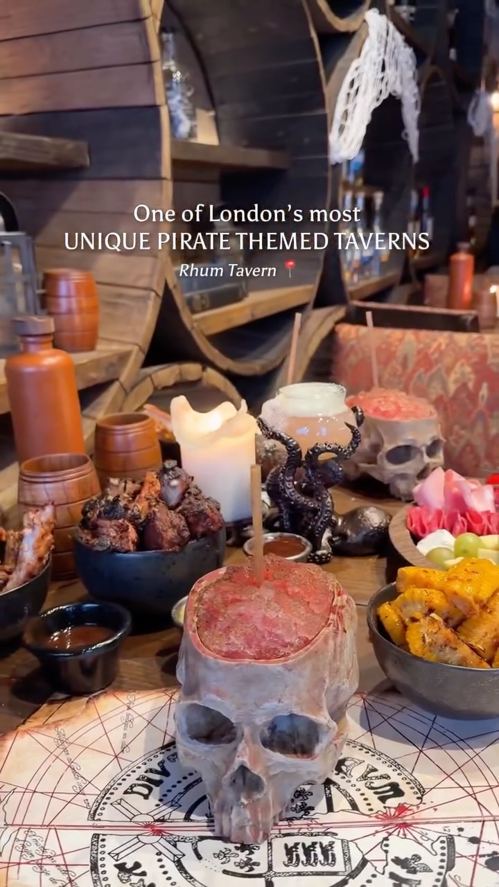 OLGA 🌸London hidden gems | hot spots| things to do🌺, Oxford Street