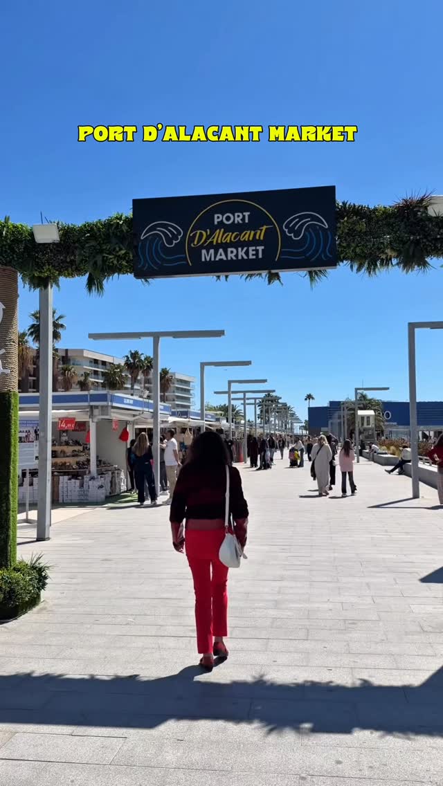 Elina | Rusa en Alicante, Mercado Central de Alicante