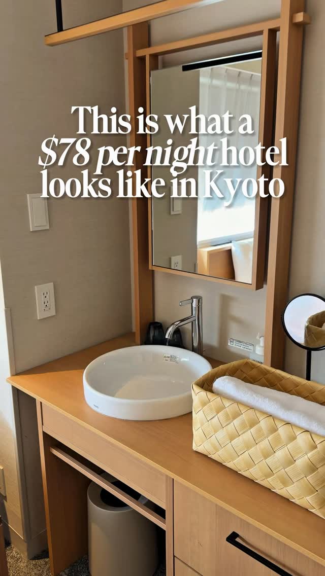 Regina | Toronto Content Creator, Kyoto Station