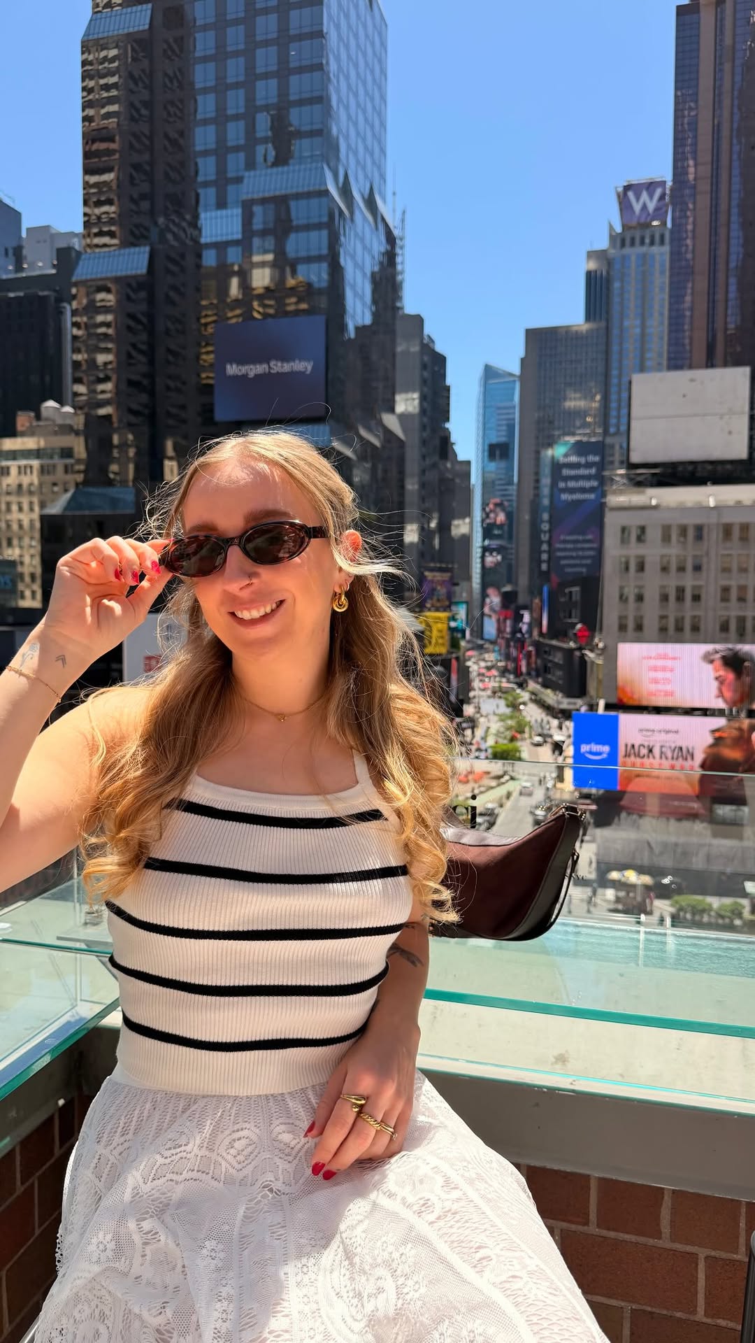 ani | figuring it out, NYC edition 🤝🏼, Times Square