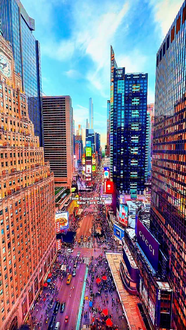 ResortexploR, Times Square