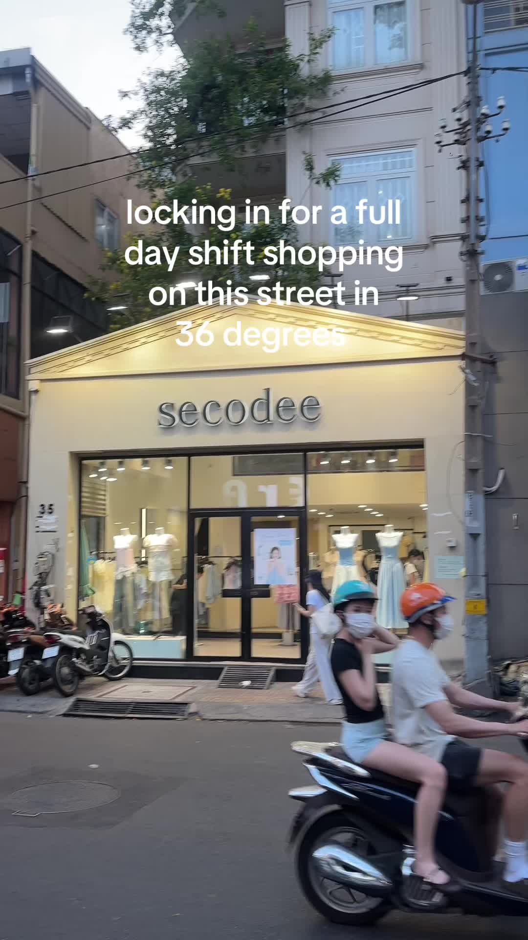 Eve, Secodee