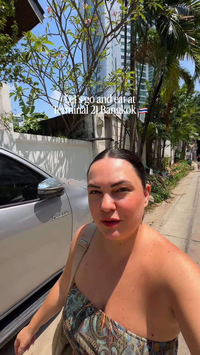 Valeria & Arni | Digital Nomads 🌴💻, Terminal 21 Asok