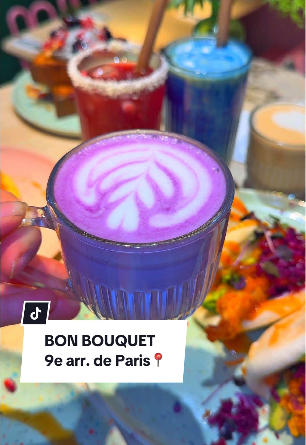 Marie, Bon Bouquet Café
