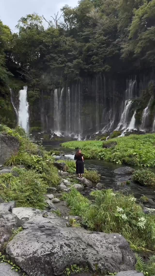 Karen Lee | Travel Creator | USA, Mount Fuji