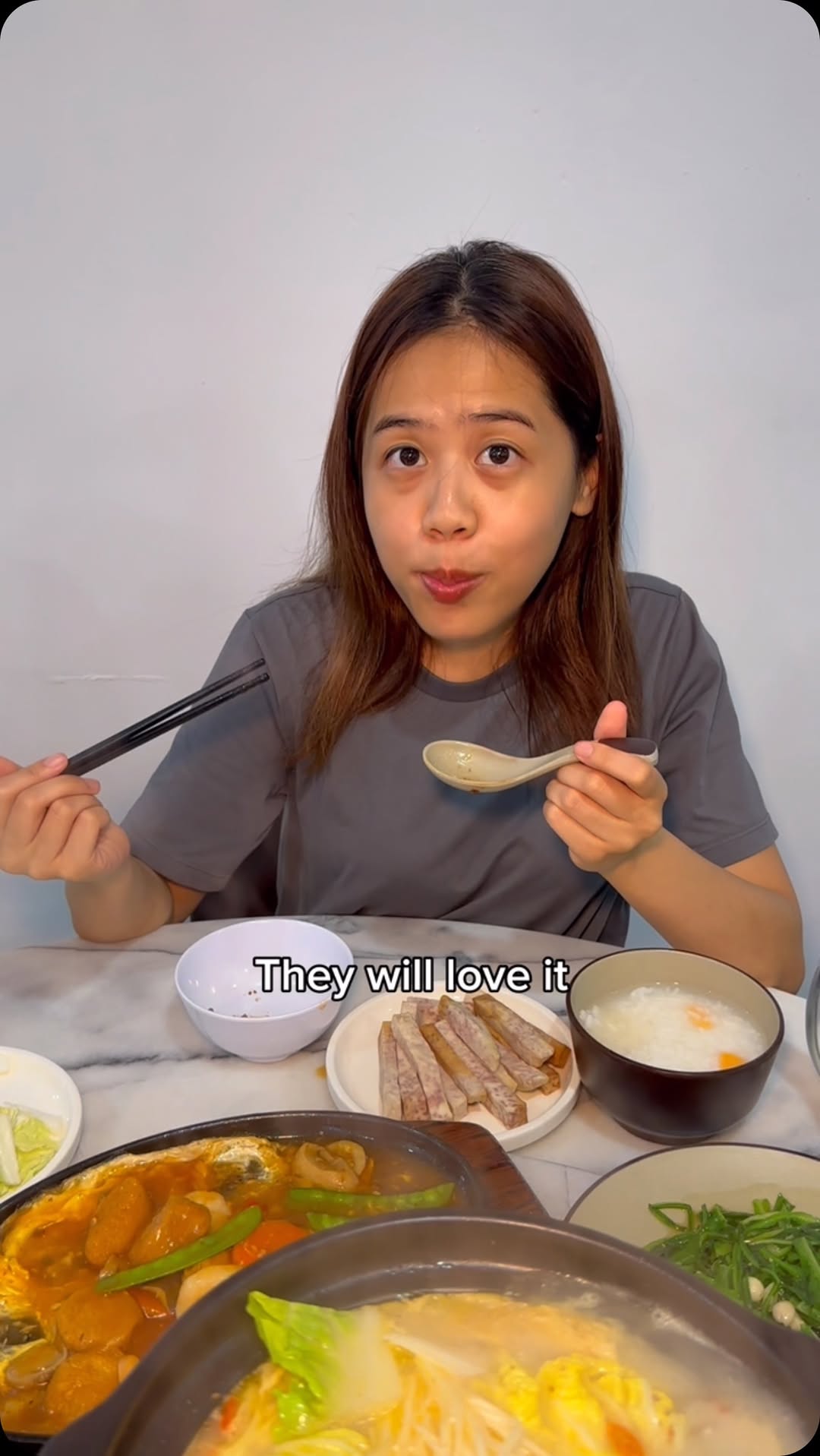 小欣 Kerryn Lee, Le Cheng Kampong Hainanese Chicken Rice