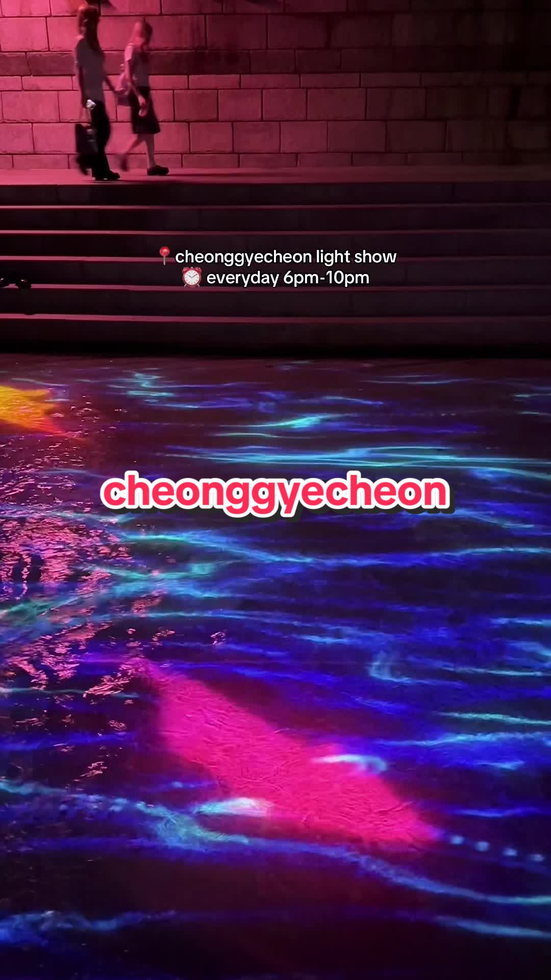 lena is in korea, Cheonggyecheon