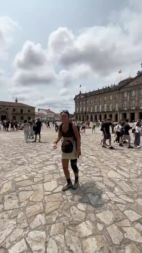 NICOLE | solo traveler, Royal Church of Saint James and Saint John the Baptist