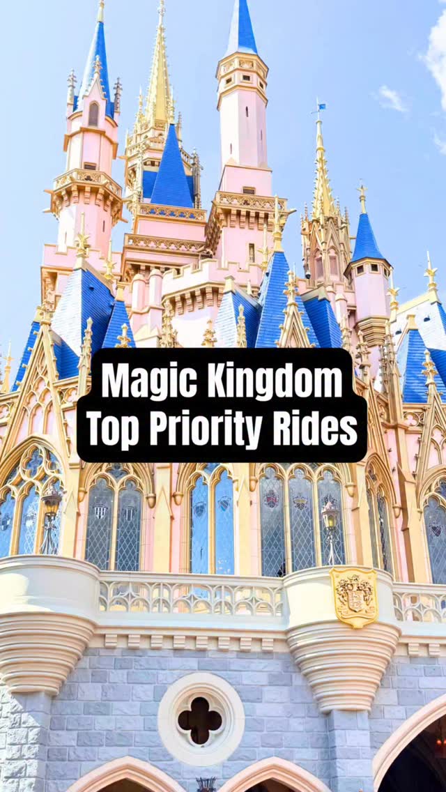Kaitlyn Reifsteck | Travel Agent, Haunted Mansion