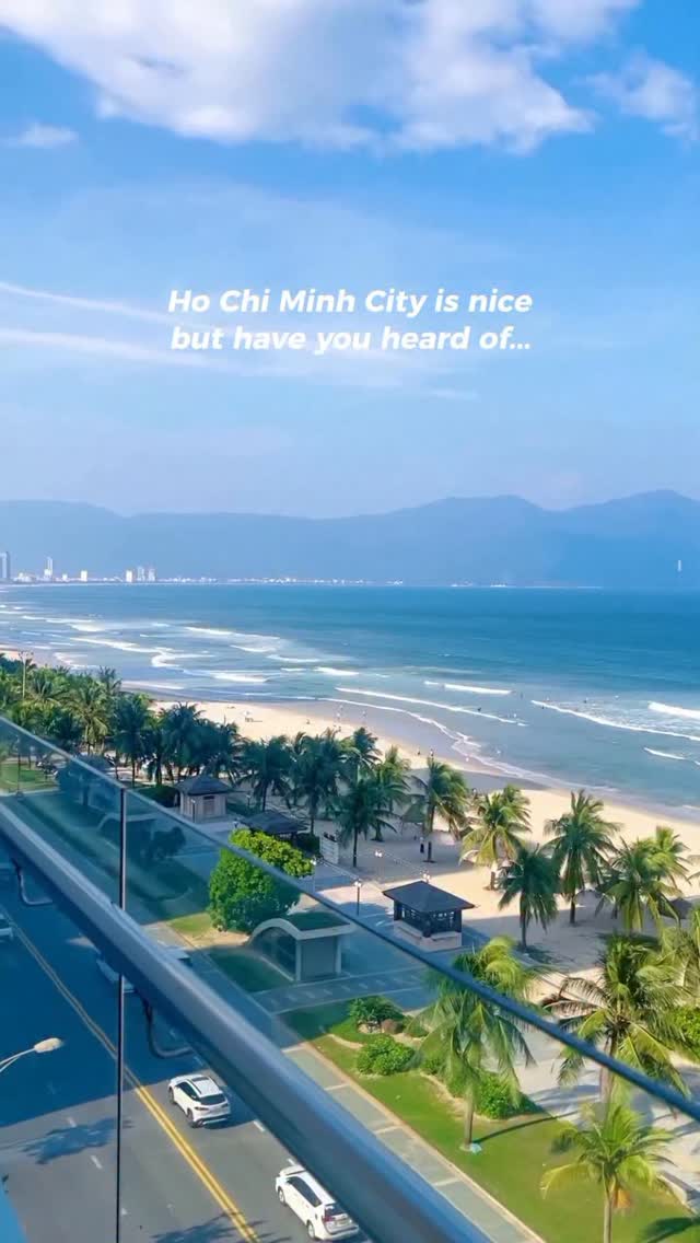 Vietnam Express Moments, The Marble Mountains