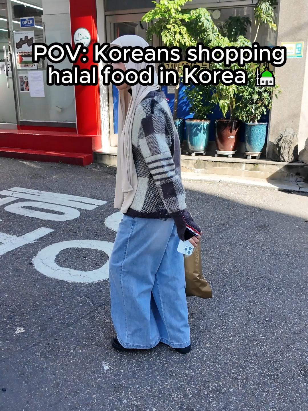 Jacob_halal, Itaewon Market