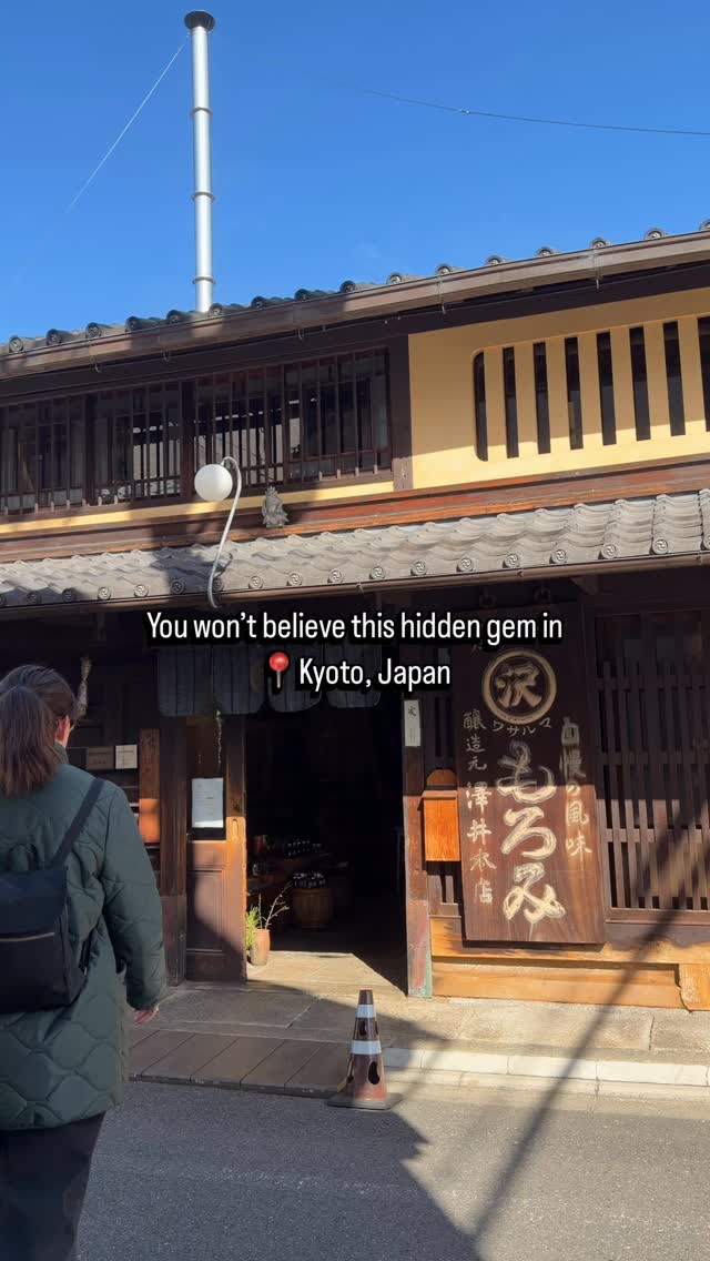 Kendyl ✌️ Budget Traveler, Kyoto Gyoen National Garden