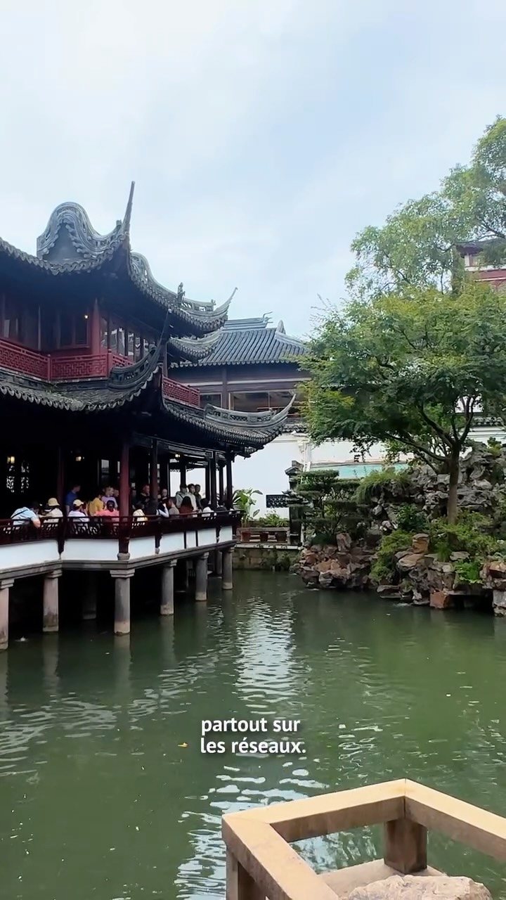 Julie Theory | Voyage Japon 🇯🇵 Corée 🇰🇷 Chine 🇨🇳, Yu Garden