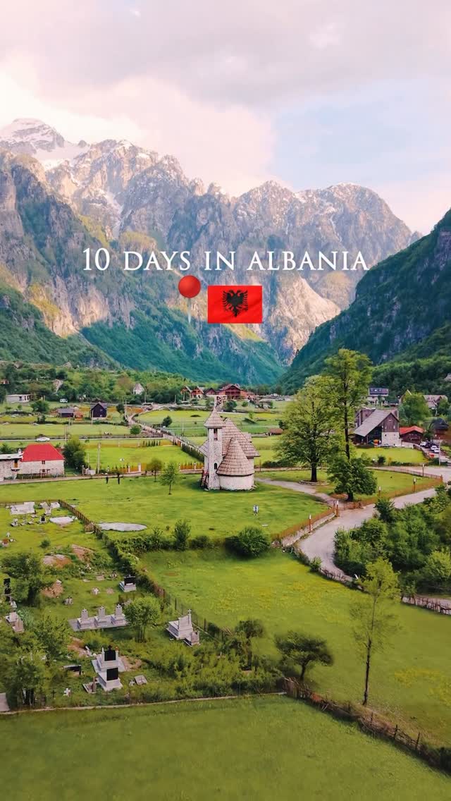 Olivier Langevin | Travel, Hiking and Photography, Berat
