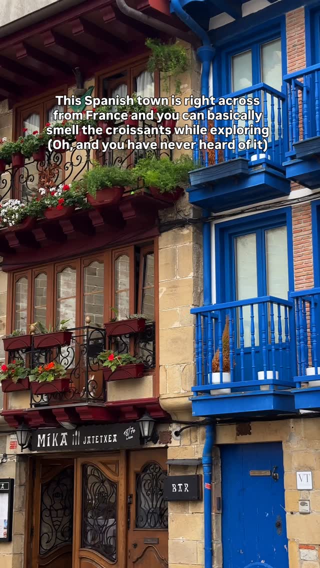 𝐃𝐫𝐢𝐬𝐡𝐭𝐢 | Road Trips & Unique Places, Donostia-San Sebastian