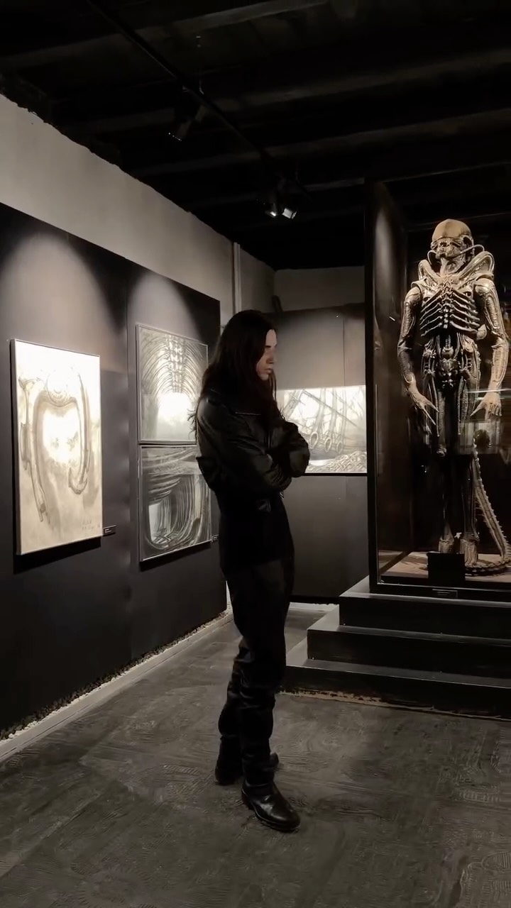 SAM, HR Giger Museum