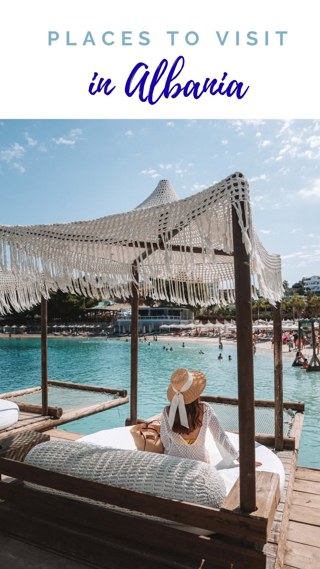 Anna | London Travel Blogger, The Blue Eye