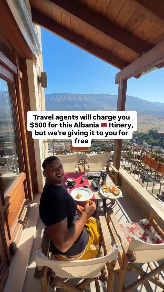 ABS & TIJS - DIGITAL NOMADS, Berat Castle