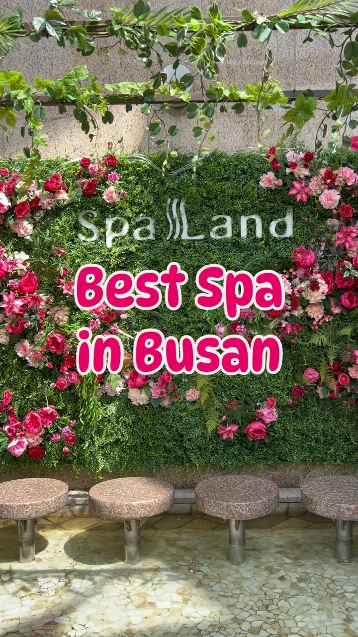Busan, South Korea 🇰🇷 Travel & Living, Shinsegae Department Store, Centum City