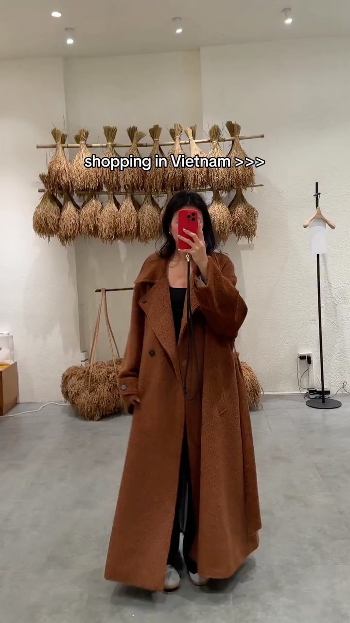 CHRISTINE LE, HUONG Boutique