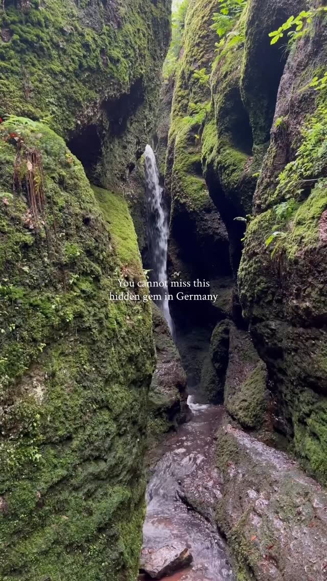 G I N A | adventure travel, Dragon Gorge