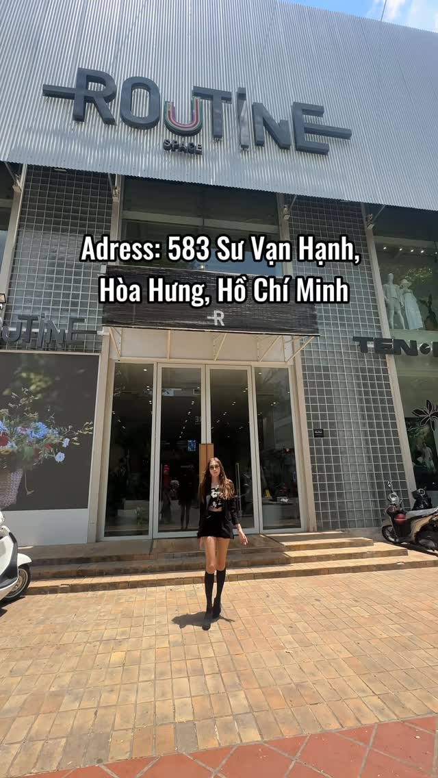 Viên (Valerie Darling), Công Ty Tnhh Routine Việt Nam