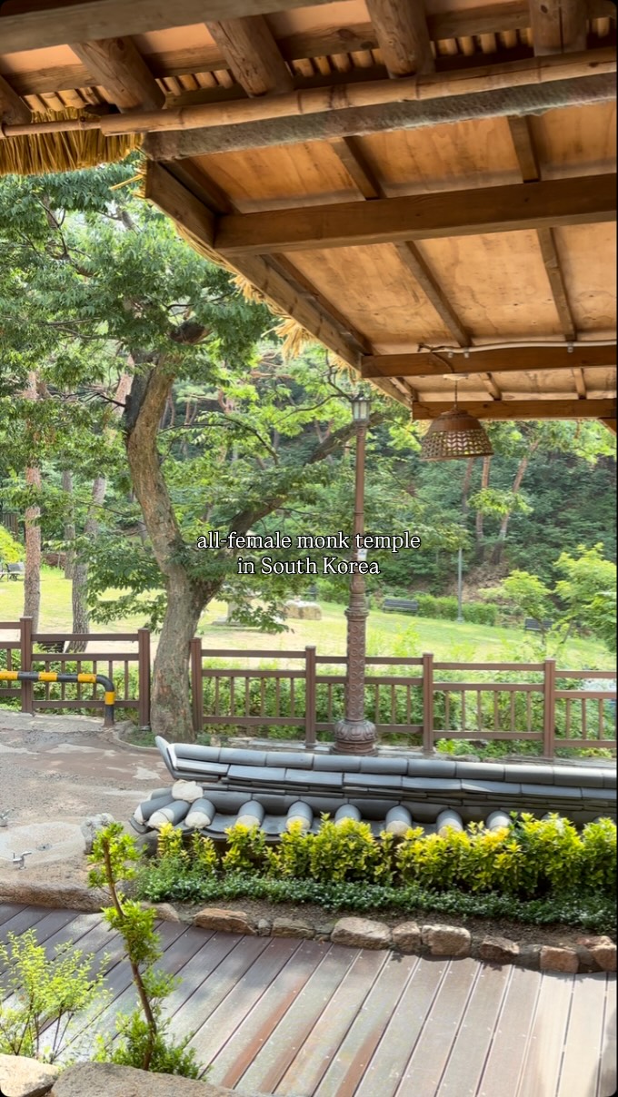 𝓒𝓪𝓻𝓸𝓵𝓲𝓷𝓮 & 𝓙𝓾𝓷, Bukhansan National Park